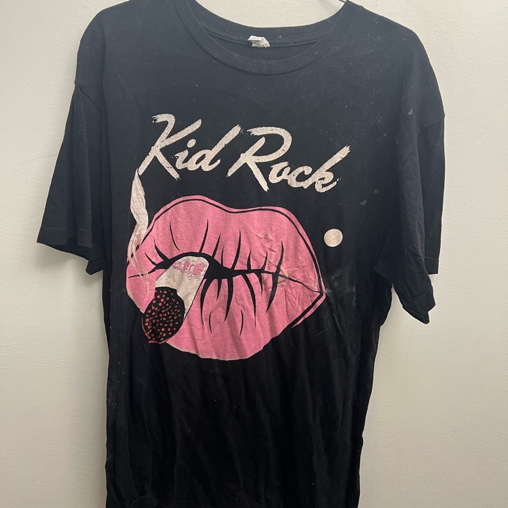 Kid Rock Black and Pink t-shirt